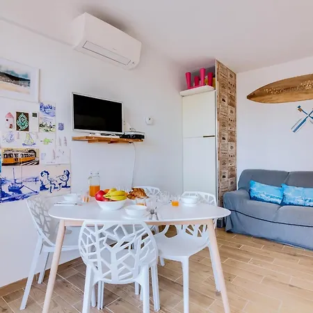 Daire Noah House, 2 Bdr With Sea View *